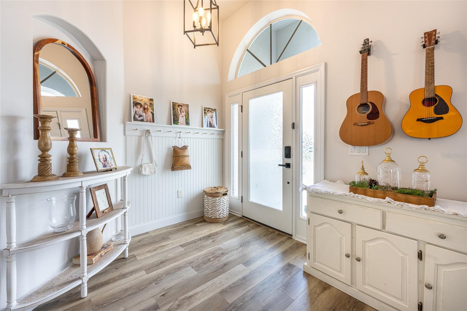 Image 4 of 50 For 4136 Little Gap Loop