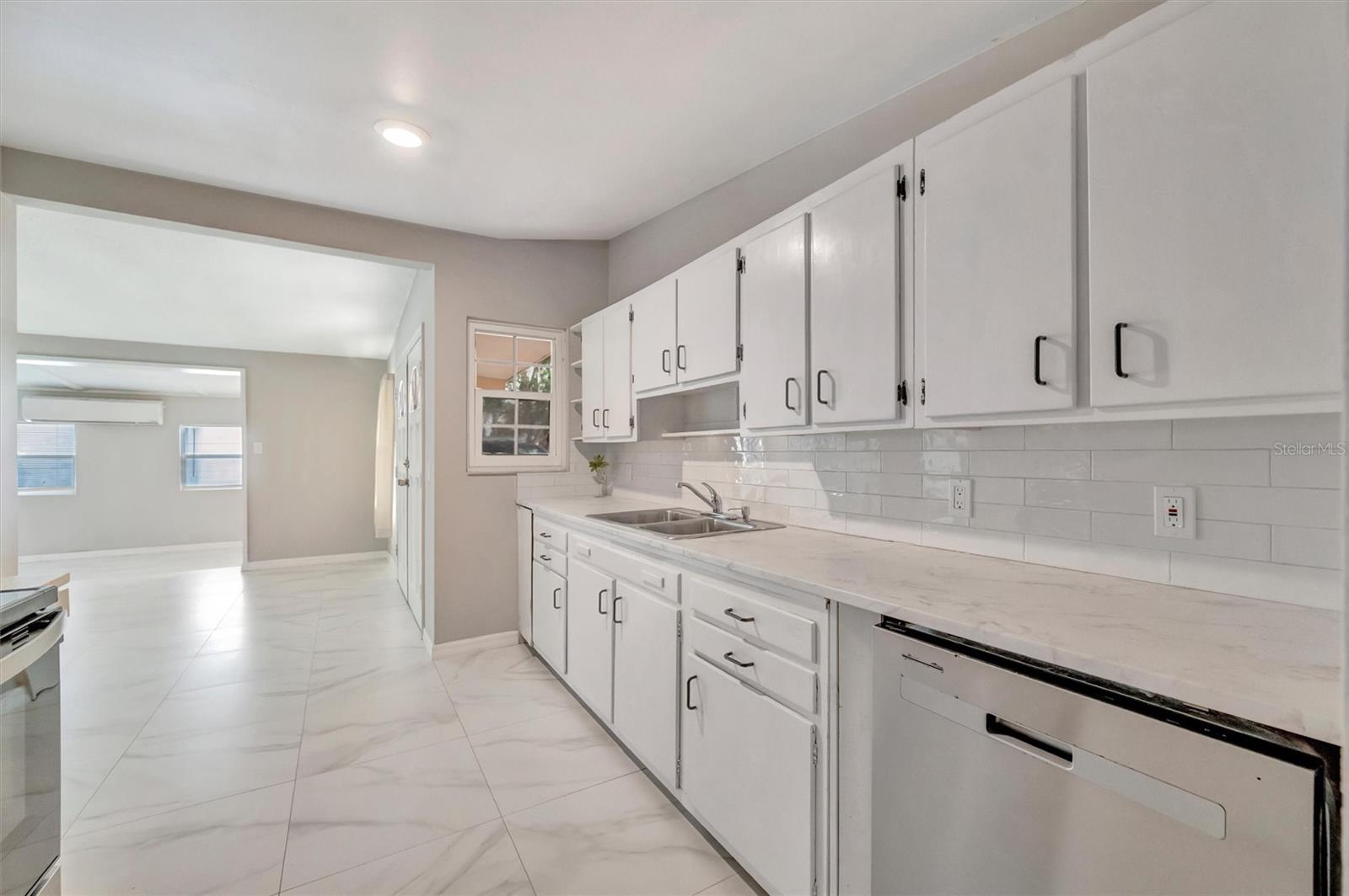 Image 14 of 40 For 6607 Georgia Avenue