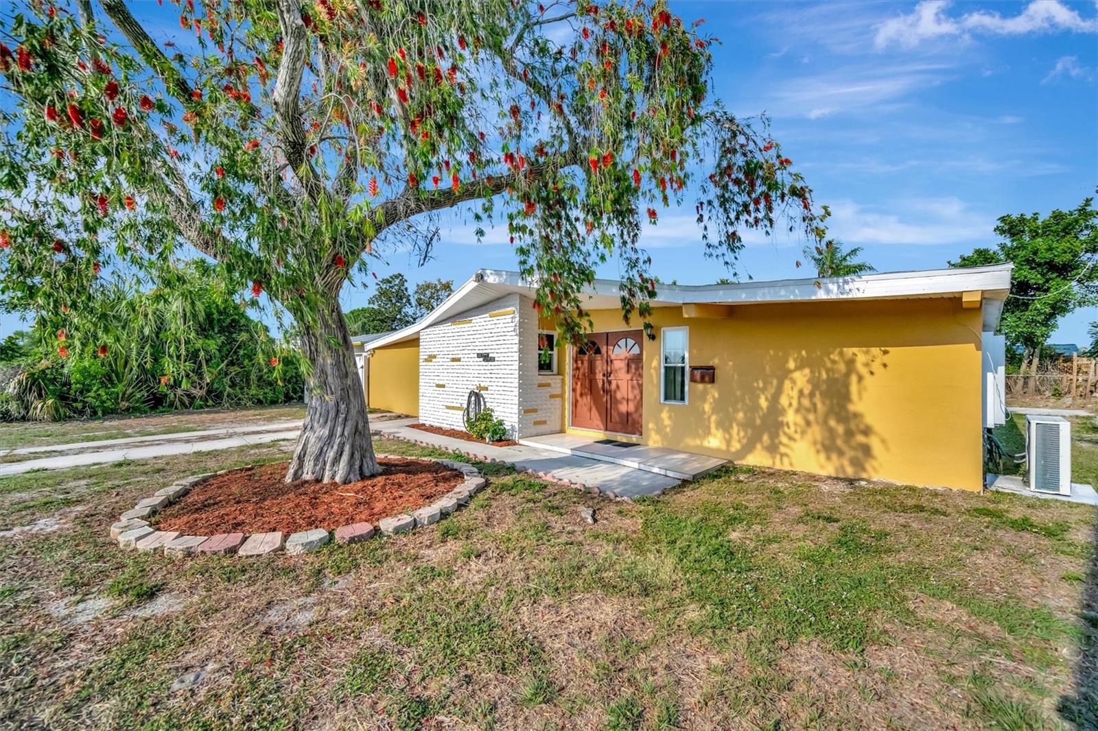 Image 3 of 40 For 6607 Georgia Avenue