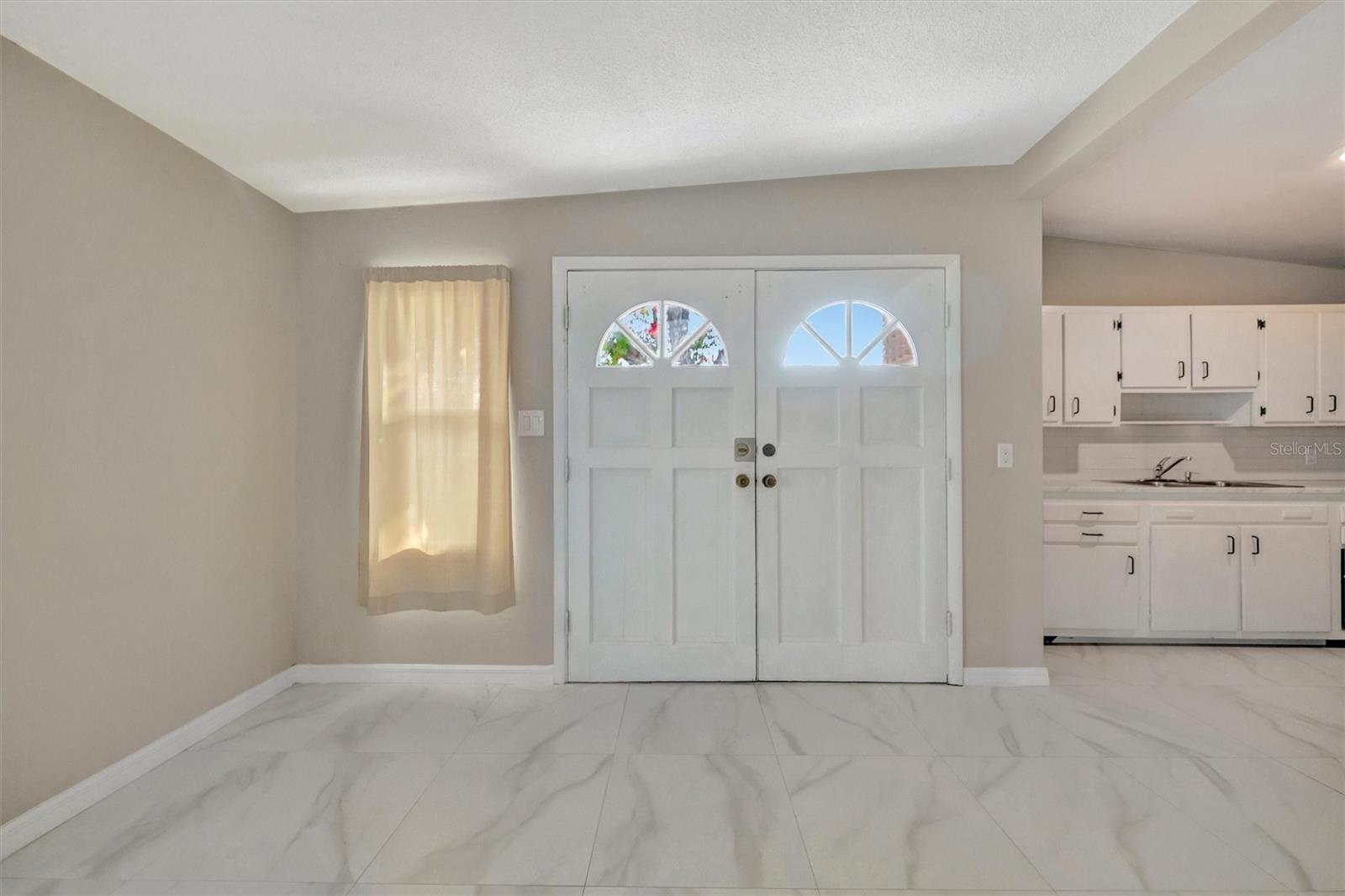 Image 5 of 40 For 6607 Georgia Avenue