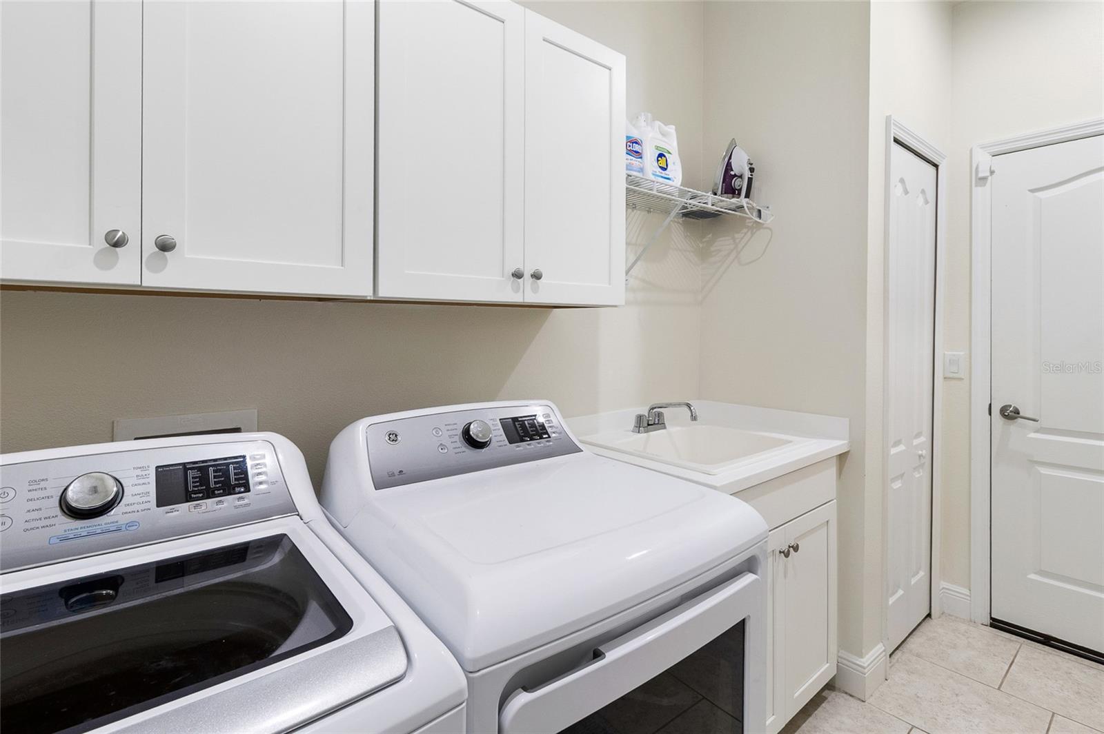 Image 22 of 36 For 12335 Whisper Lake Drive