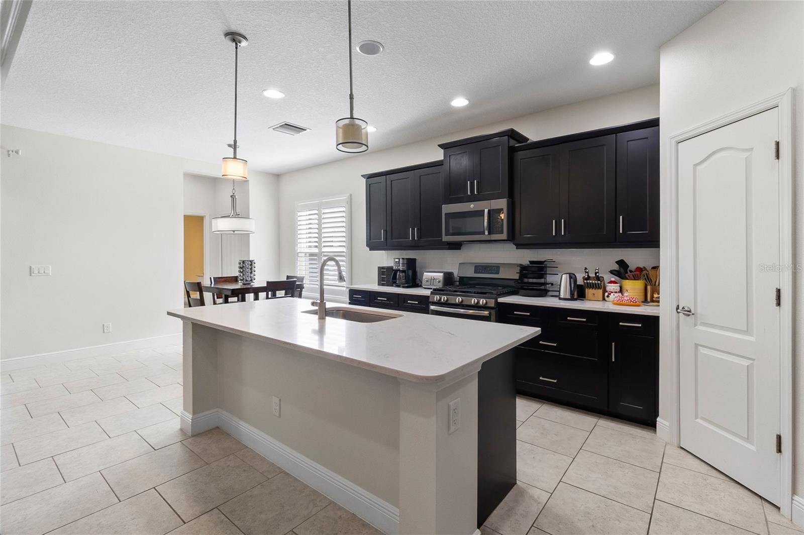 Image 4 of 36 For 12335 Whisper Lake Drive