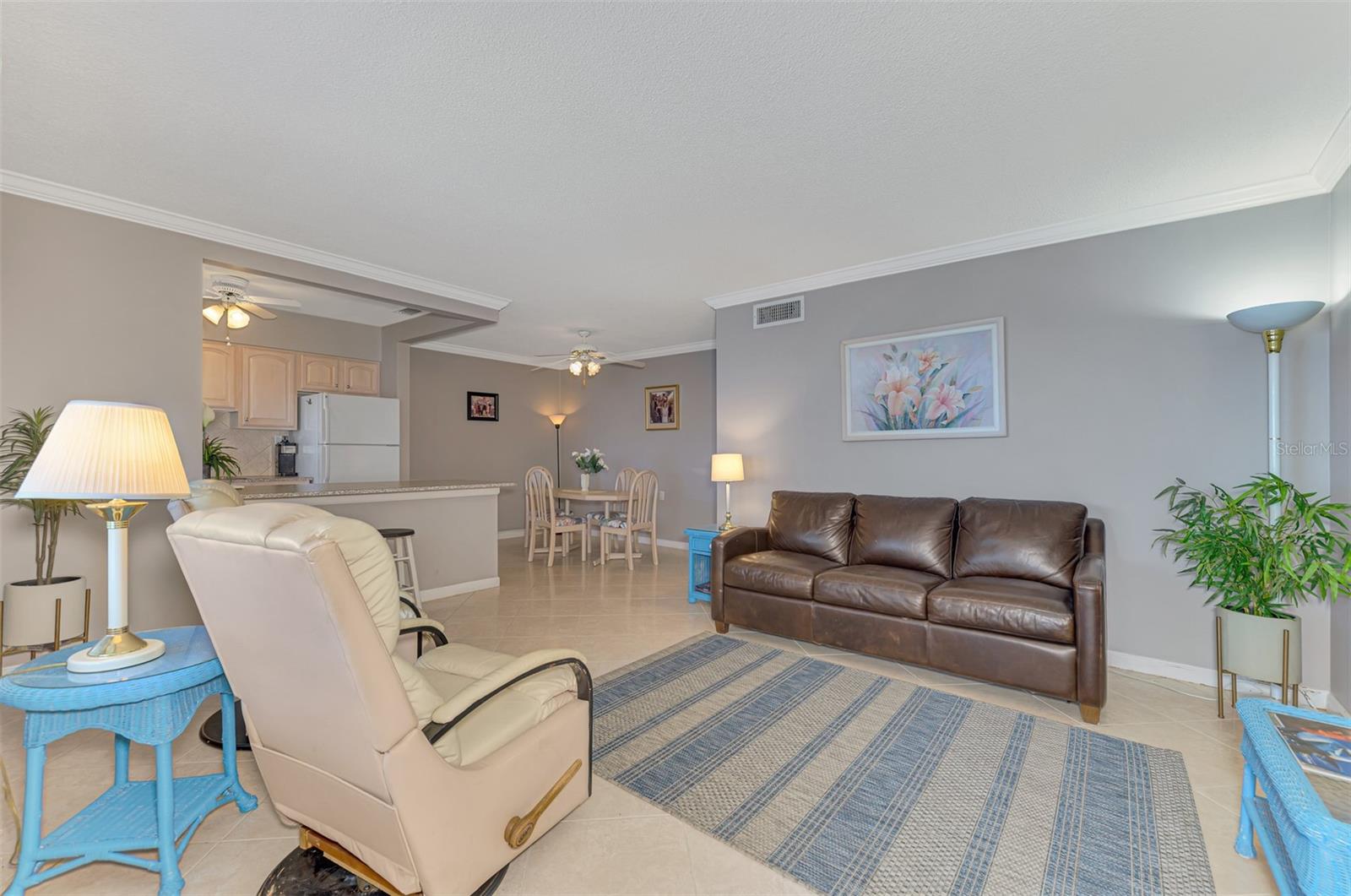 Image 10 of 62 For 763 John Ringling Boulevard 34