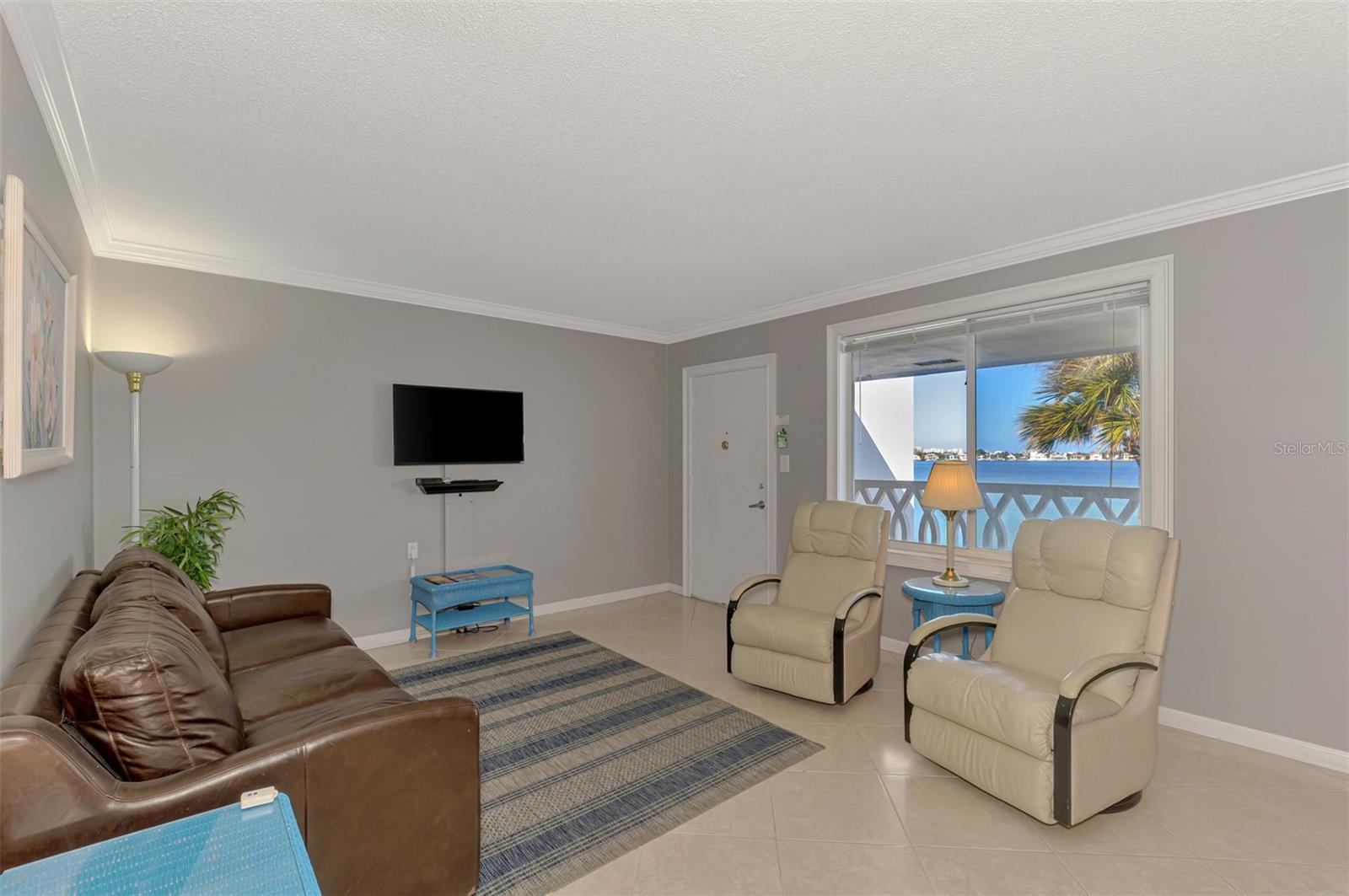 Image 13 of 62 For 763 John Ringling Boulevard 34