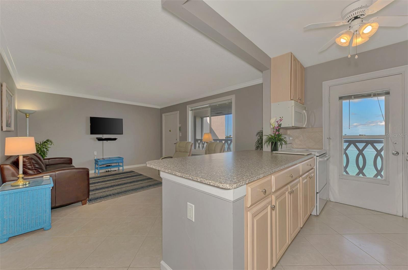 Image 20 of 62 For 763 John Ringling Boulevard 34