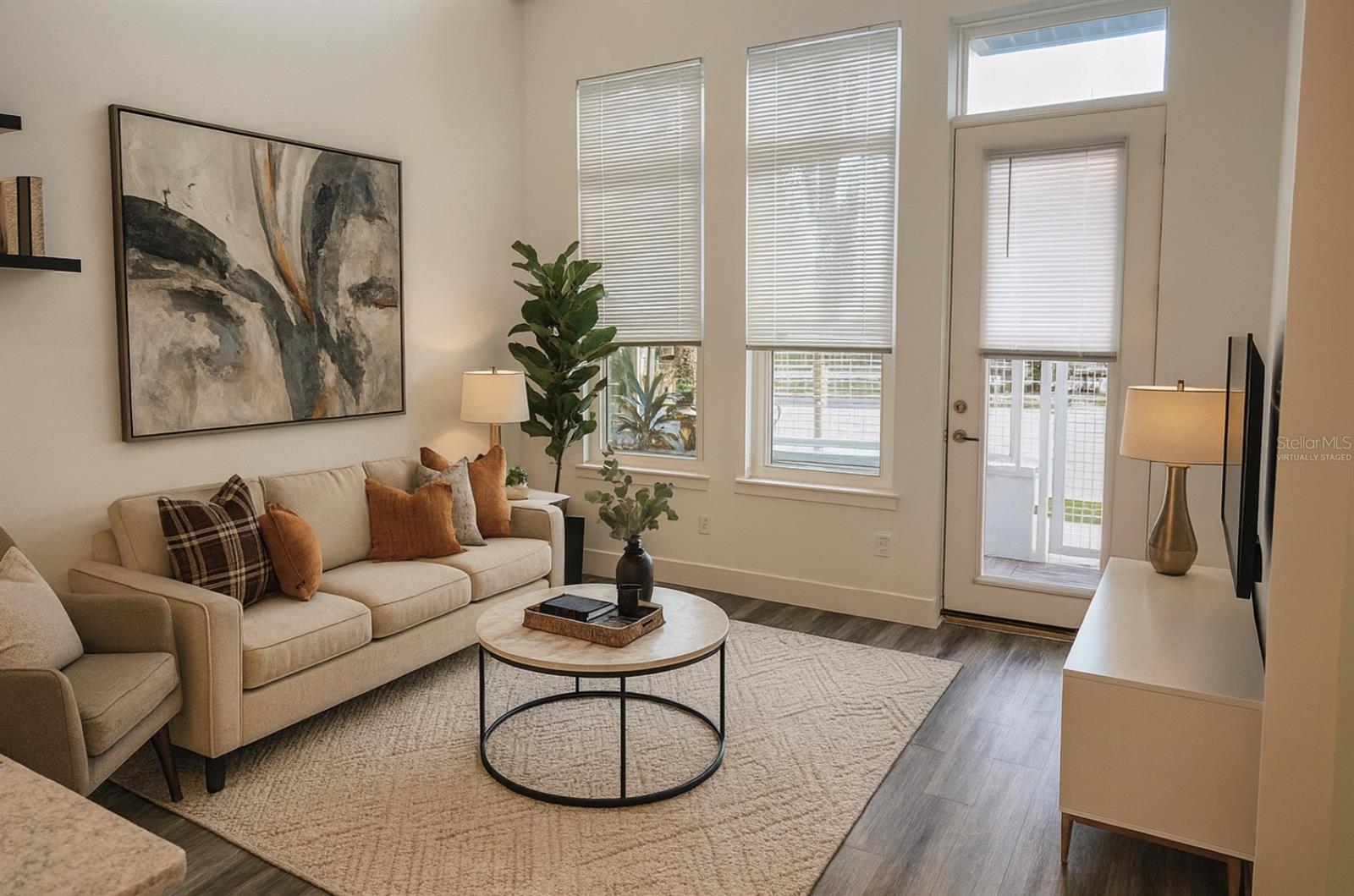 Image 3 of 24 For 1659 2nd Street