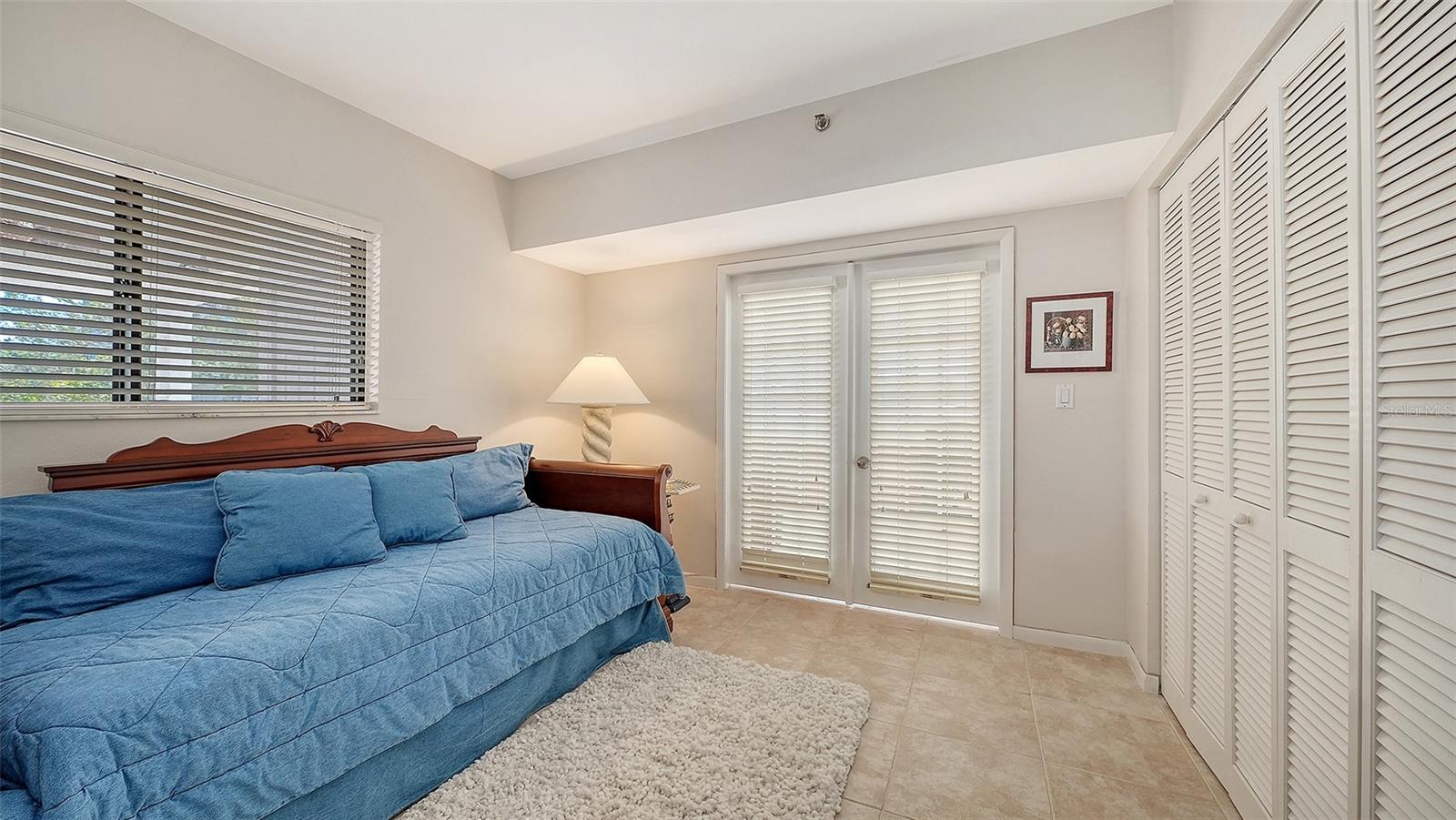 Image 30 of 44 For 1445 Gulf Of Mexico Drive 101