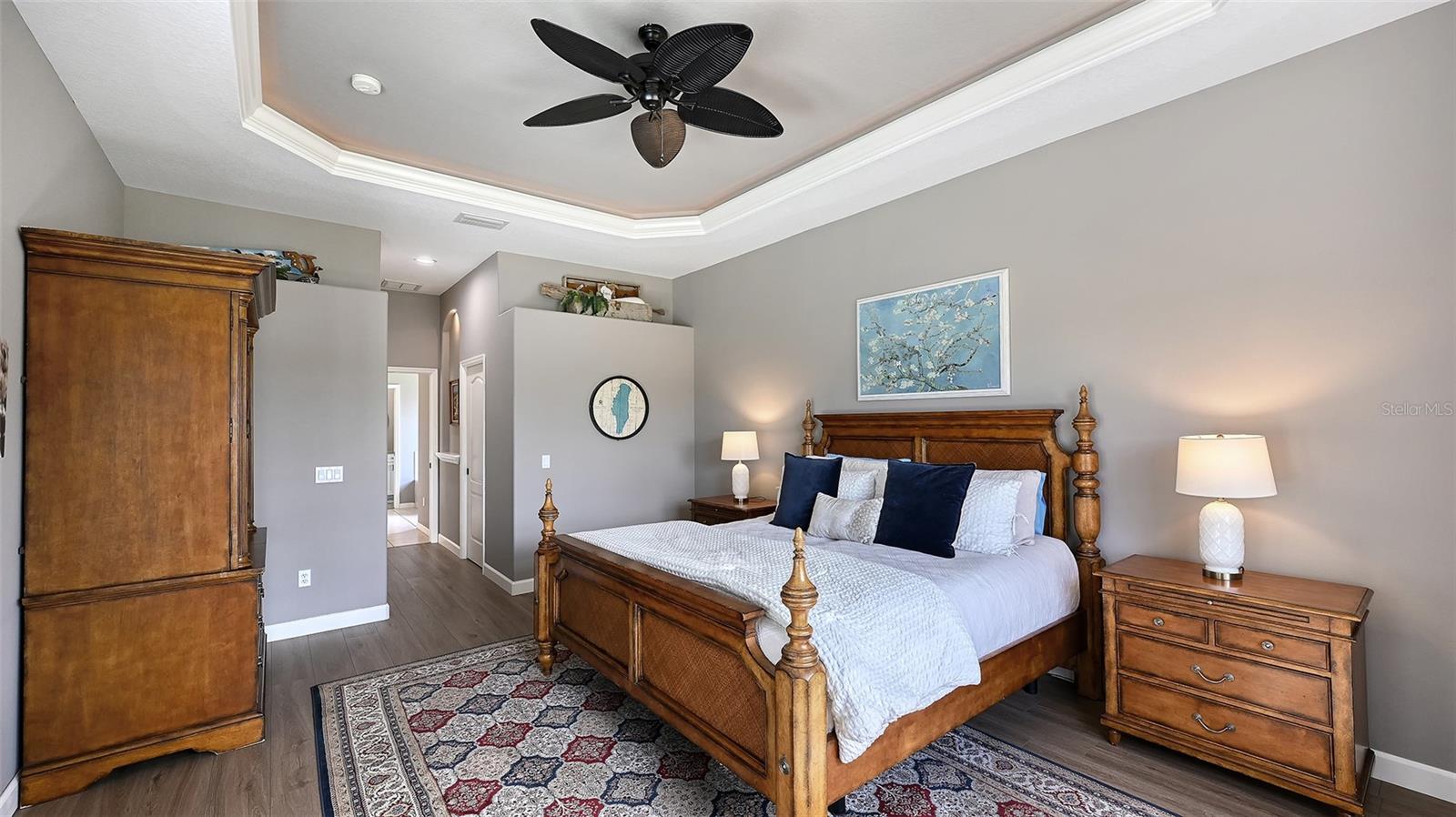 Image 20 of 62 For 16736 4th Avenue Ne