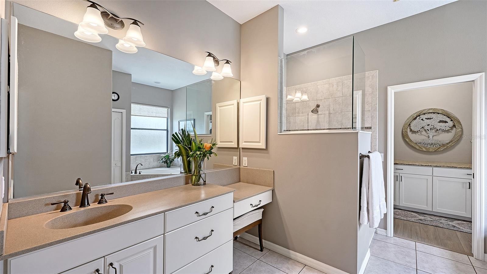 Image 22 of 62 For 16736 4th Avenue Ne