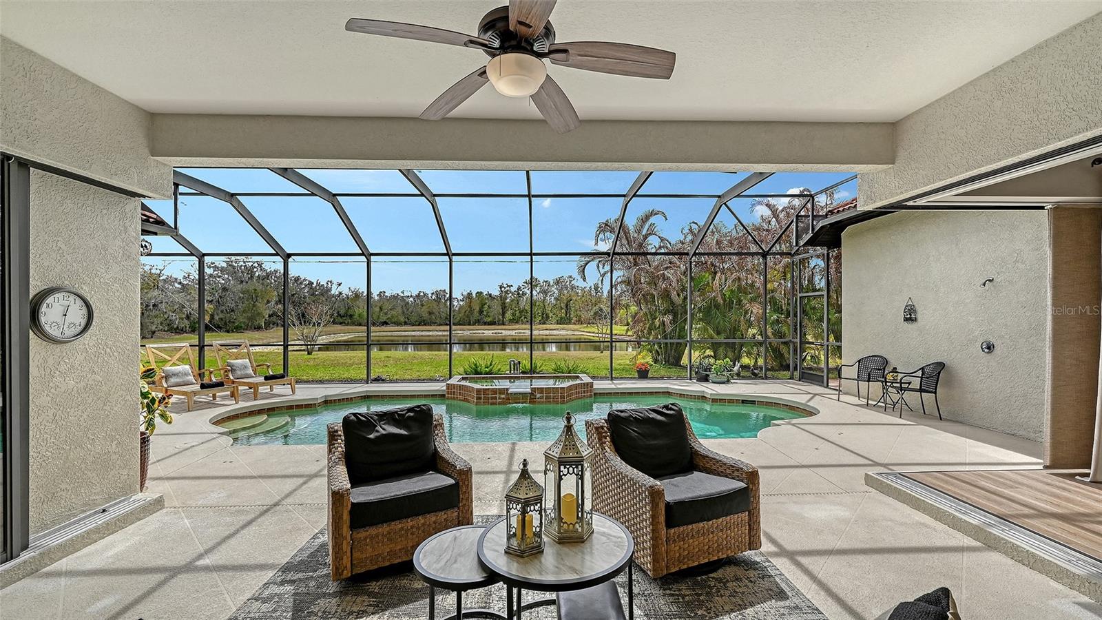 Image 36 of 62 For 16736 4th Avenue Ne