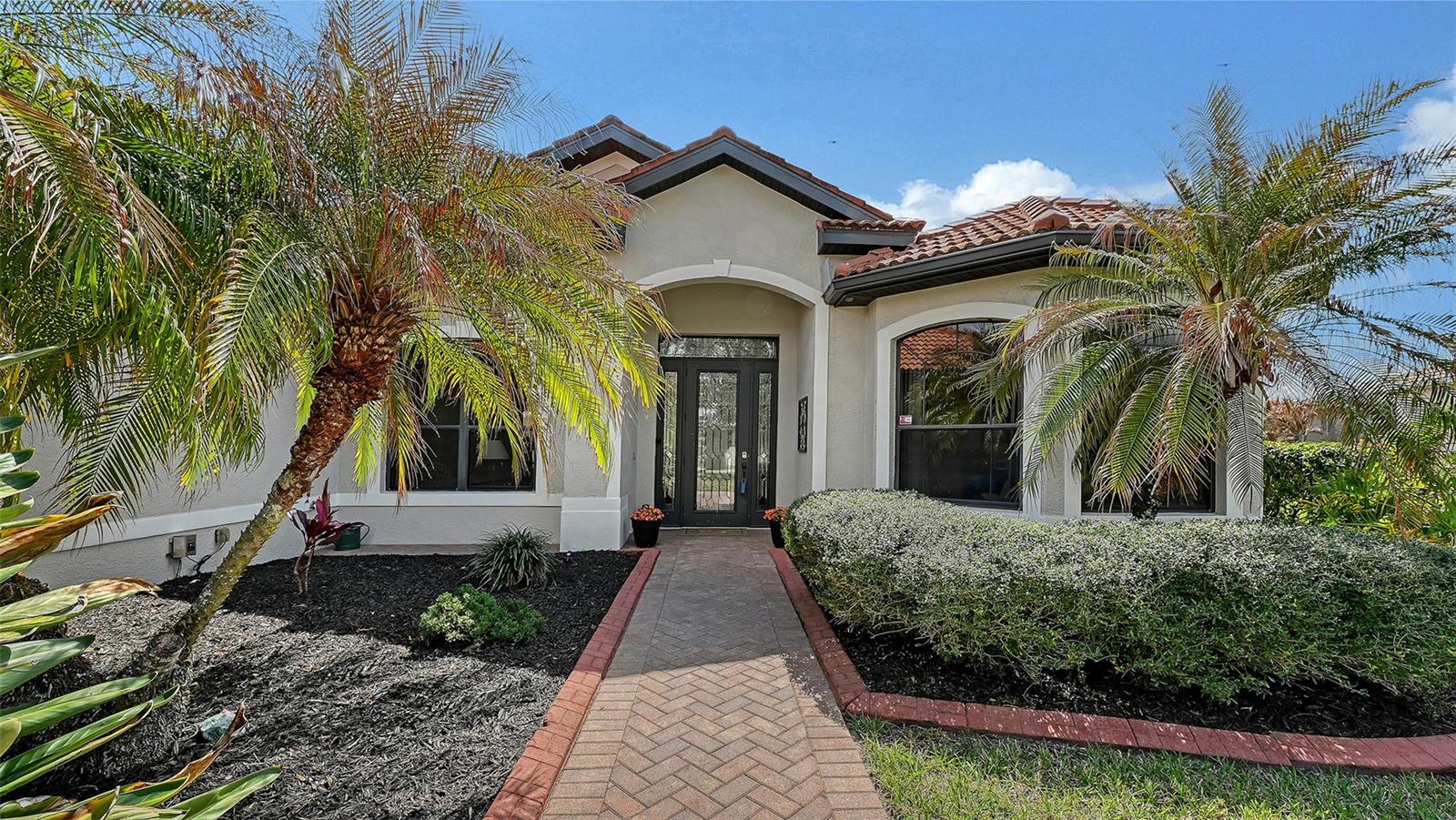 Image 4 of 62 For 16736 4th Avenue Ne