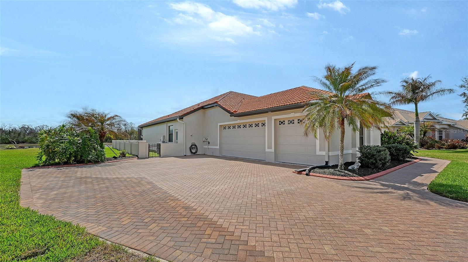 Image 50 of 62 For 16736 4th Avenue Ne