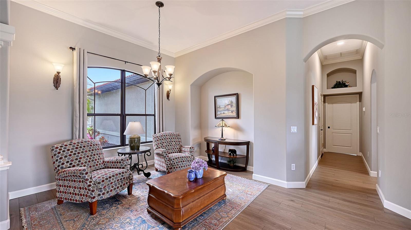 Image 6 of 62 For 16736 4th Avenue Ne