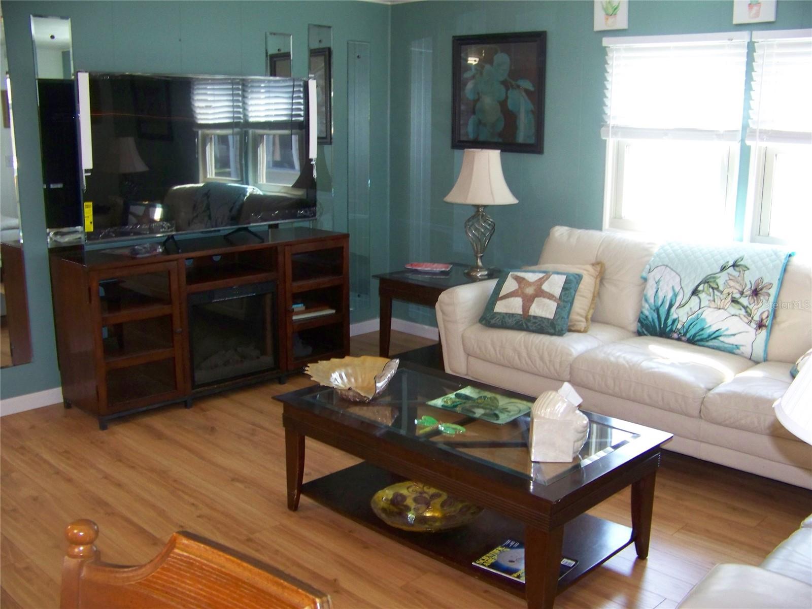 Image 17 of 52 For 15550 Burnt Store Road 72