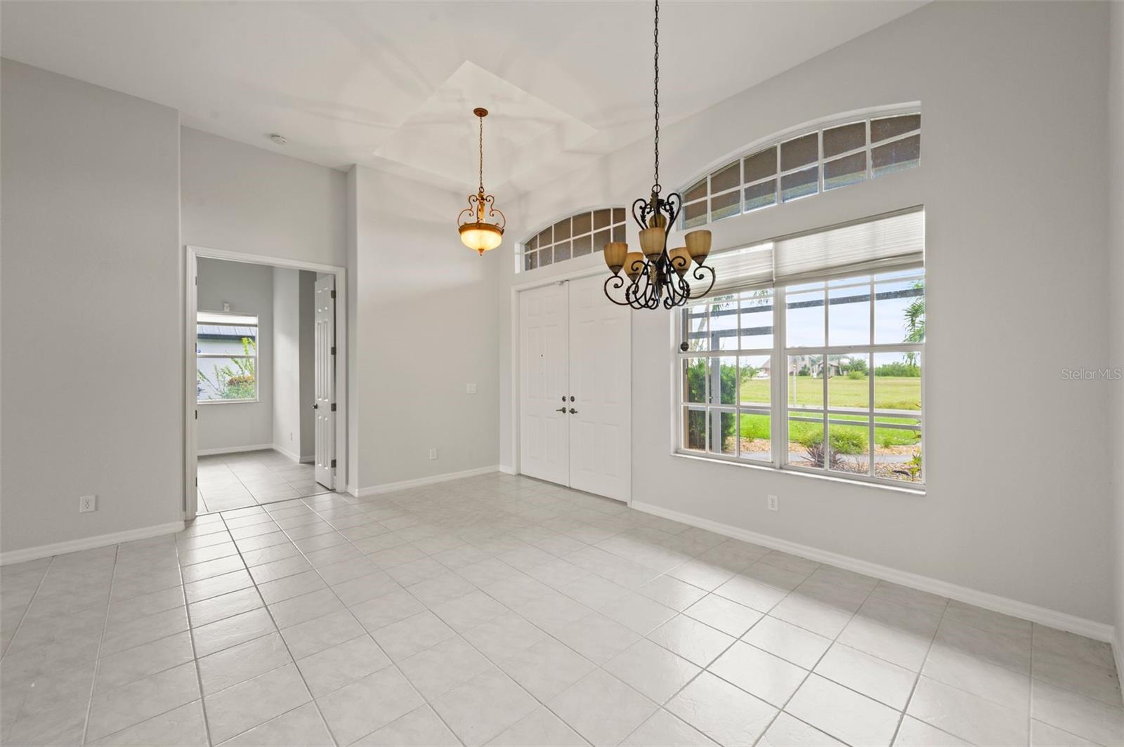 Image 11 of 25 For 2727 45th Place