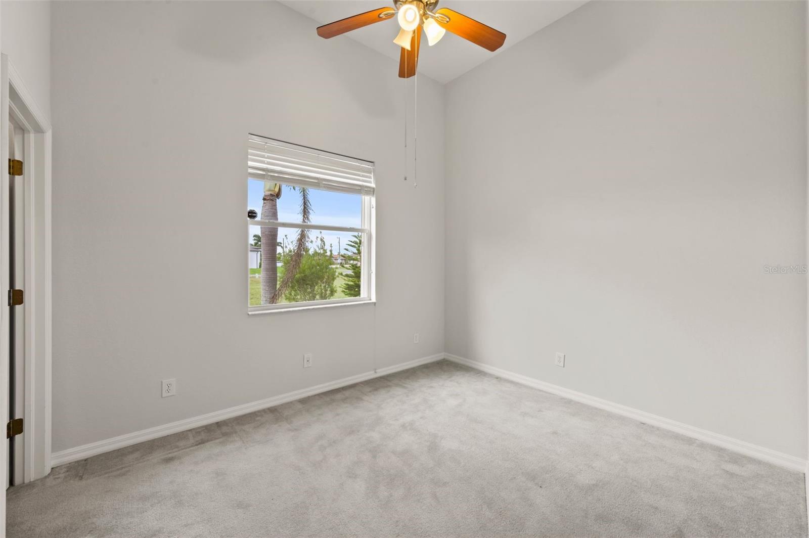 Image 17 of 25 For 2727 45th Place