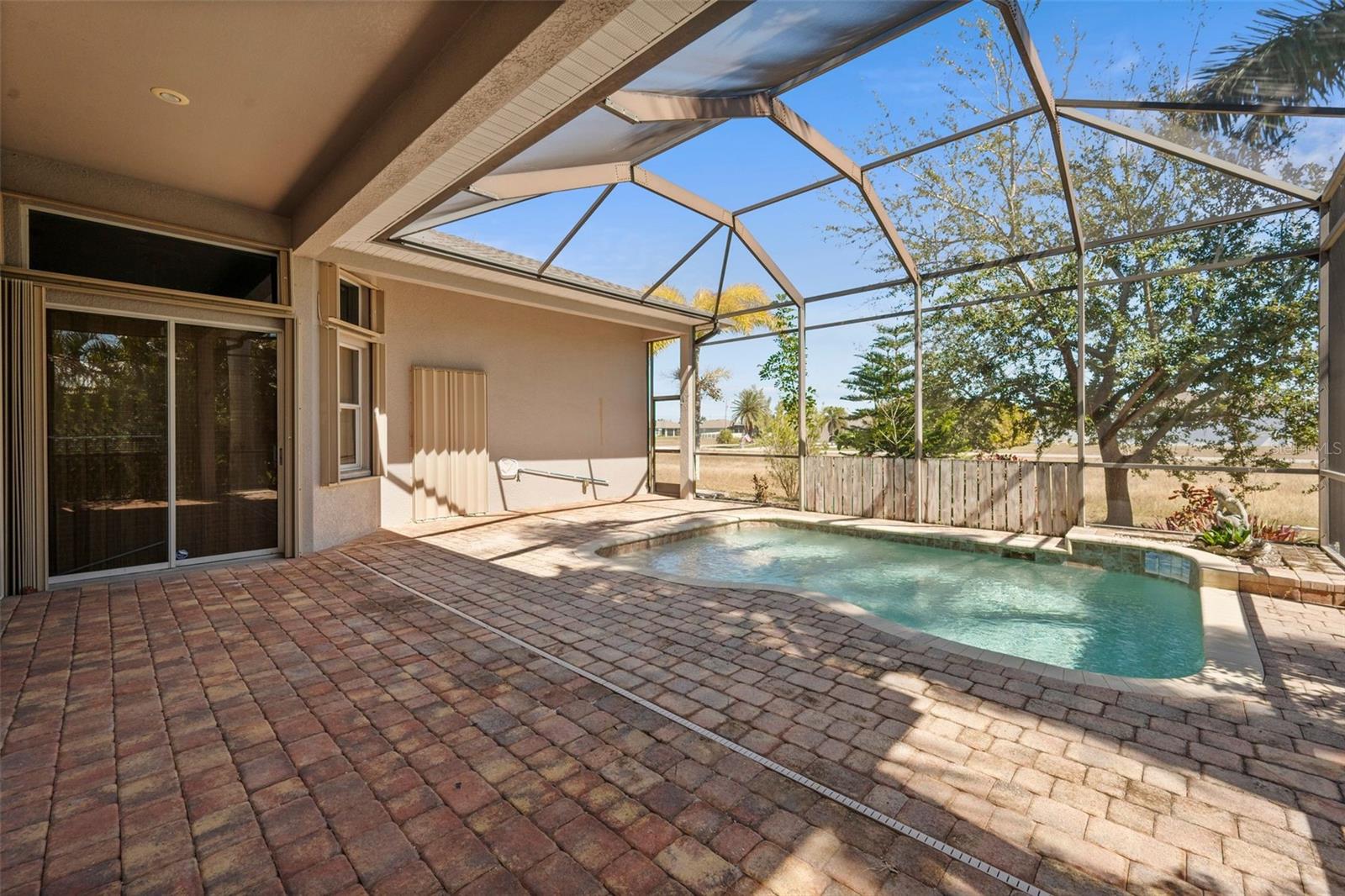 Image 4 of 25 For 2727 45th Place