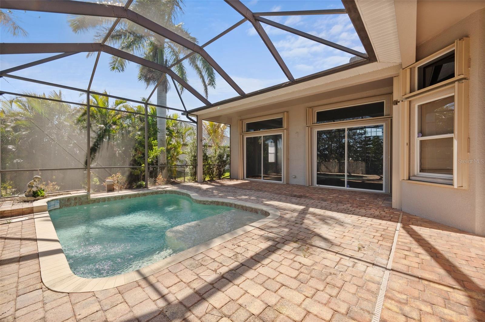 Image 5 of 25 For 2727 45th Place