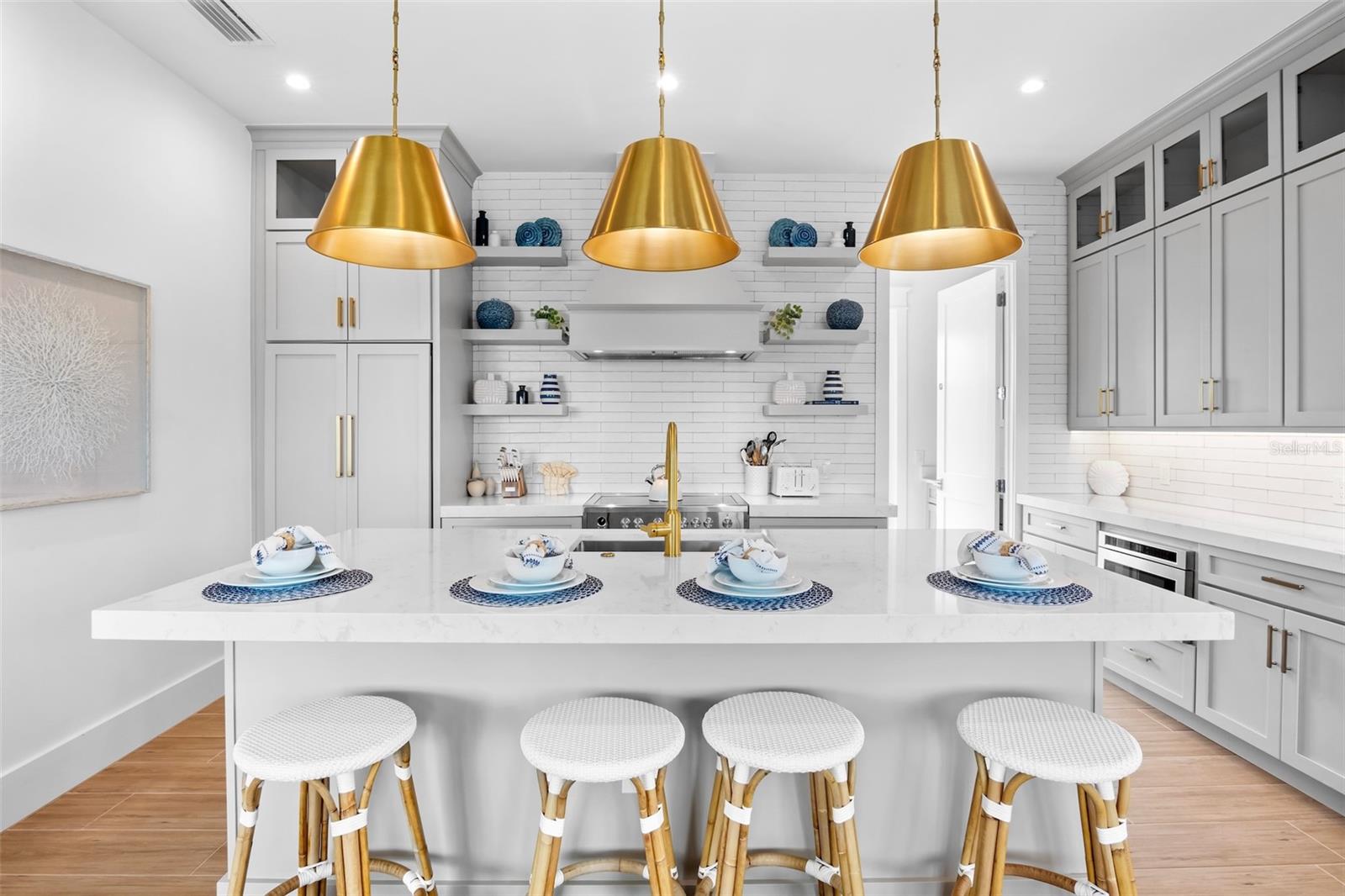 Image 13 of 55 For 243 Harbor Drive