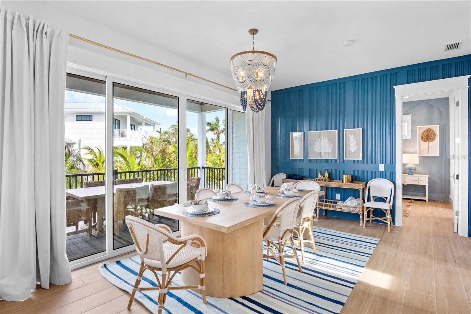 Image 17 of 55 For 243 Harbor Drive