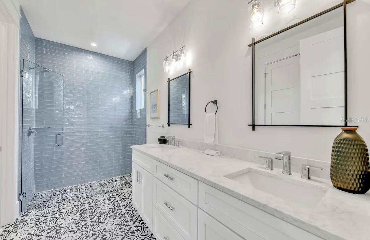 Image 27 of 45 For 2403 Avenue C