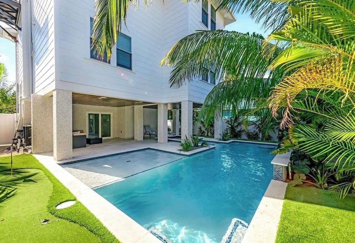 Image 36 of 45 For 2403 Avenue C