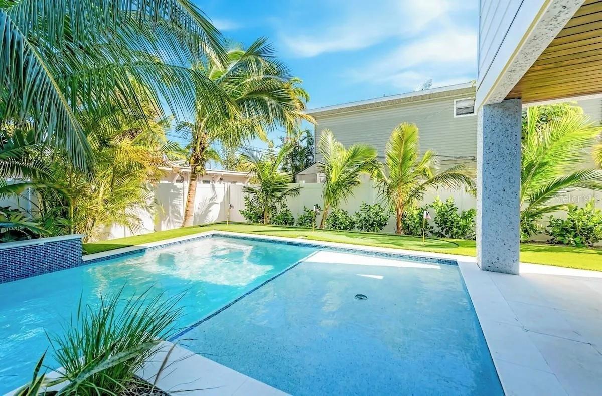 Image 37 of 45 For 2403 Avenue C