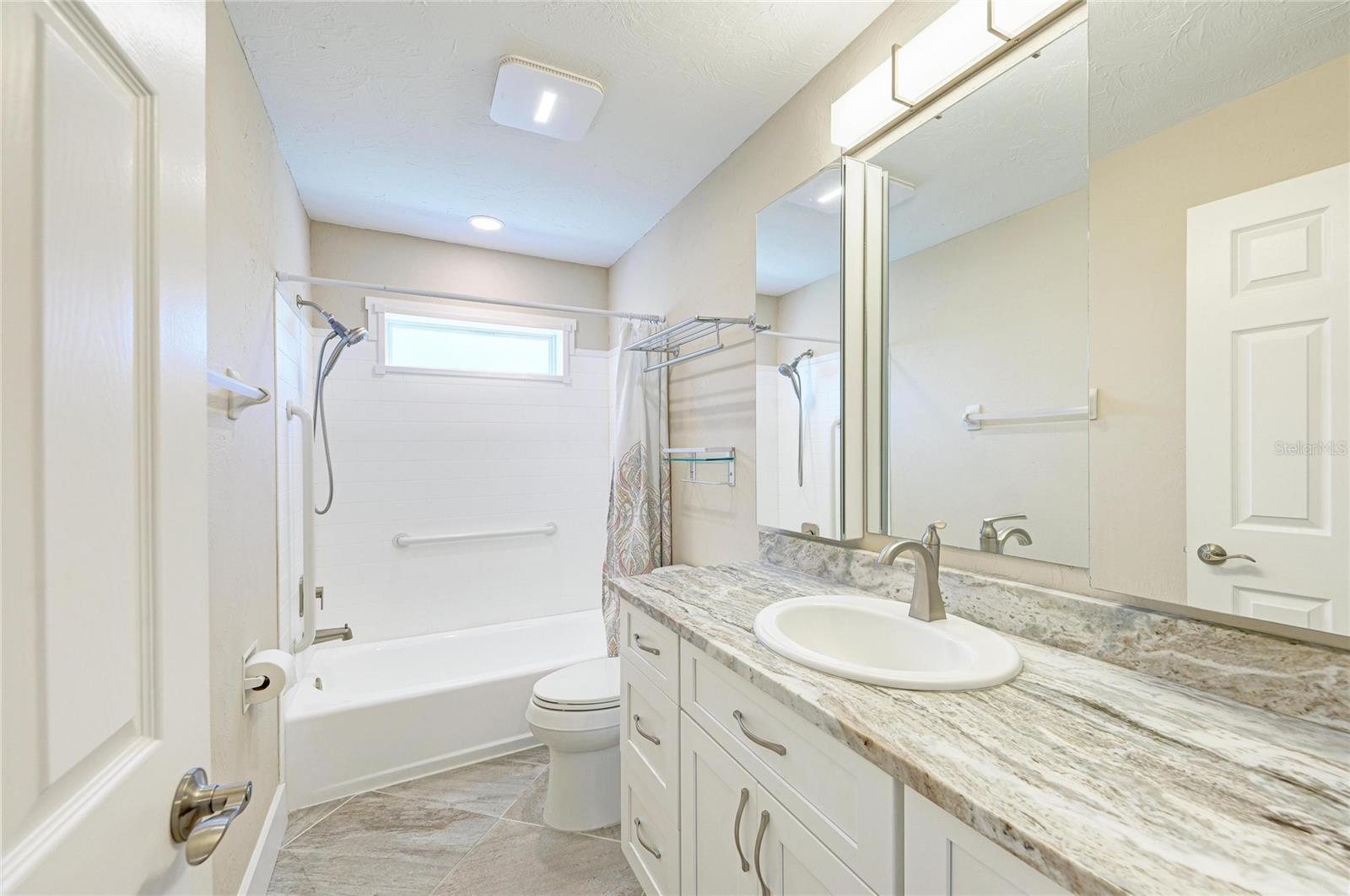 Image 69 of 100 For 1679 Valley Drive