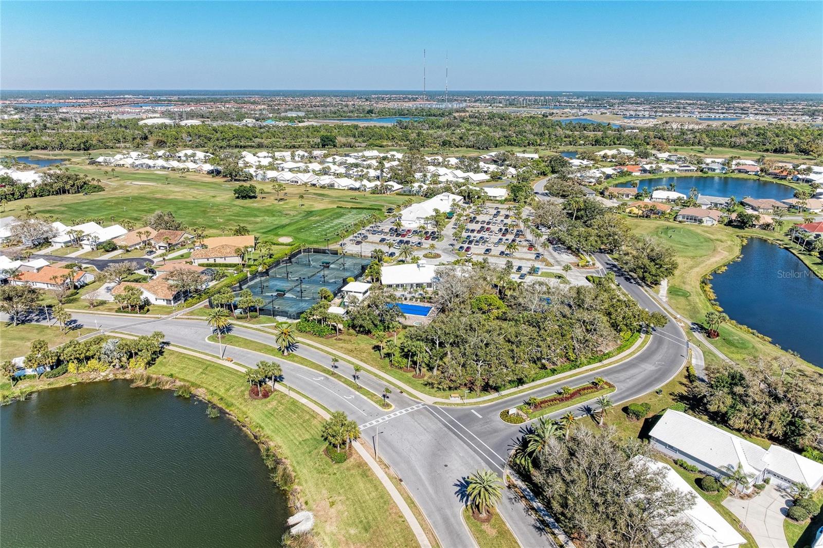 Image 93 of 100 For 1679 Valley Drive