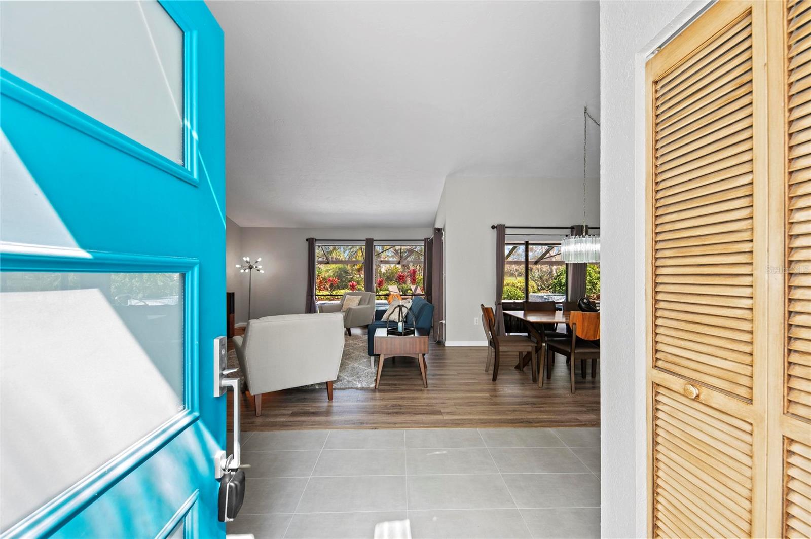 Image 7 of 65 For 6107 45th Street W