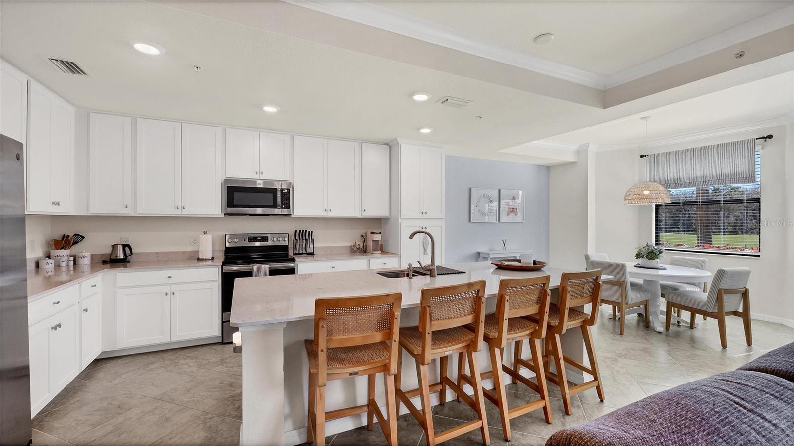 Image 11 of 70 For 17510 Gawthrop Drive 107