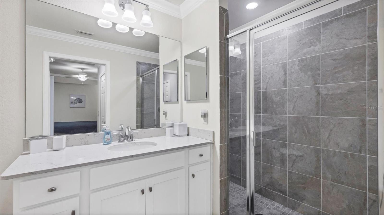 Image 18 of 70 For 17510 Gawthrop Drive 107