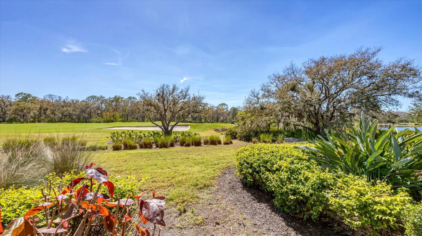 Image 28 of 70 For 17510 Gawthrop Drive 107