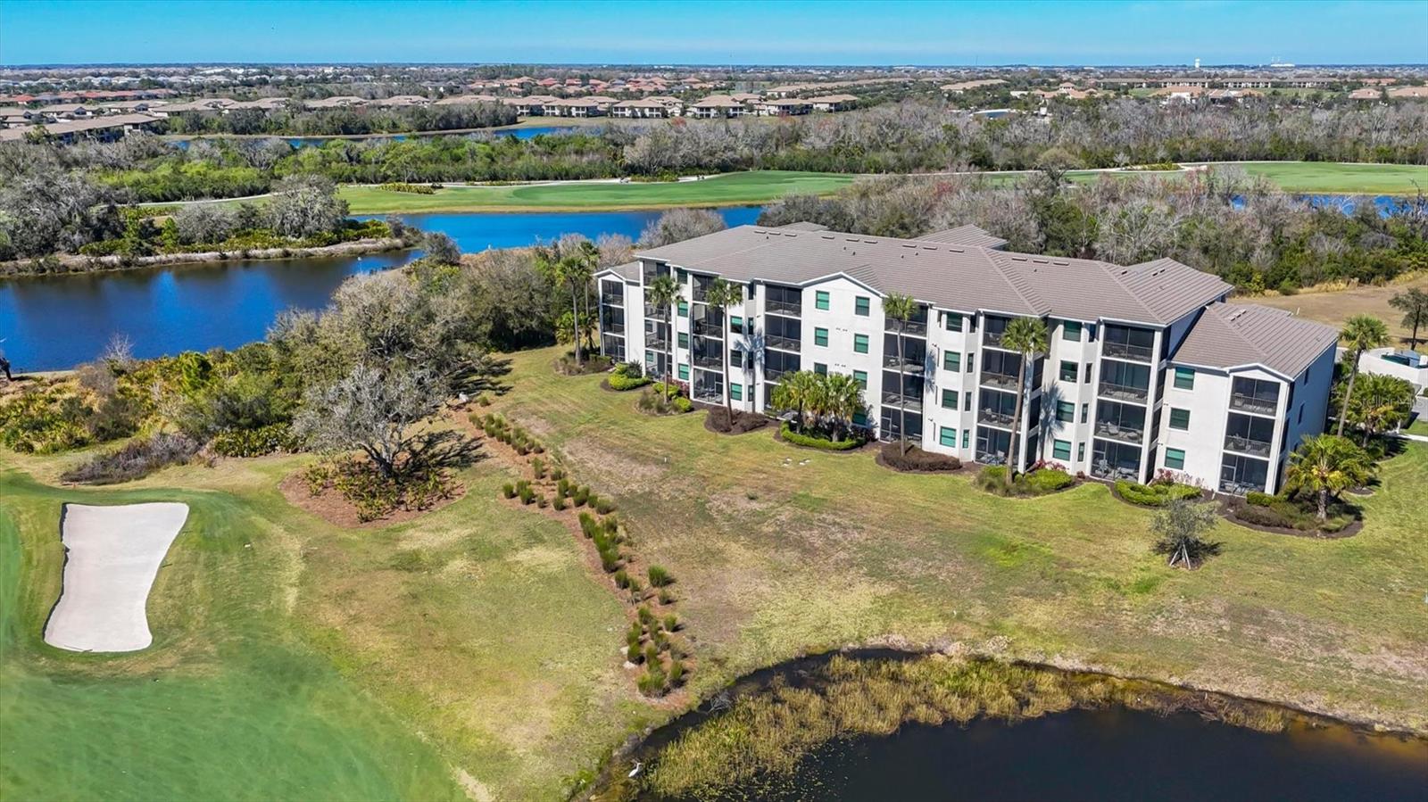 Image 34 of 70 For 17510 Gawthrop Drive 107