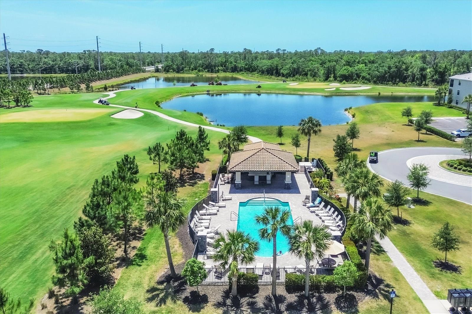 Image 38 of 70 For 17510 Gawthrop Drive 107