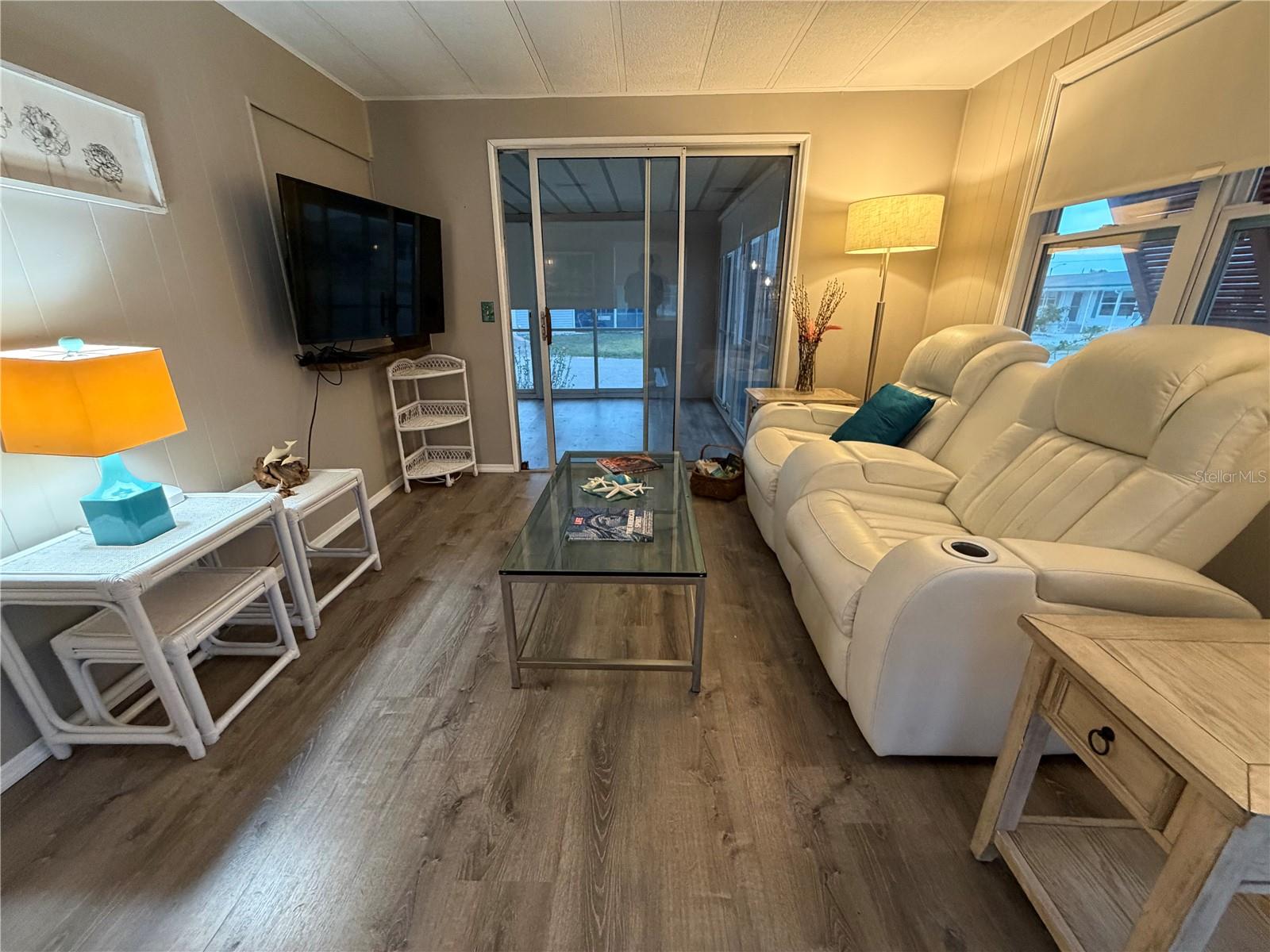 Image 11 of 67 For 5214 Beechmont Avenue