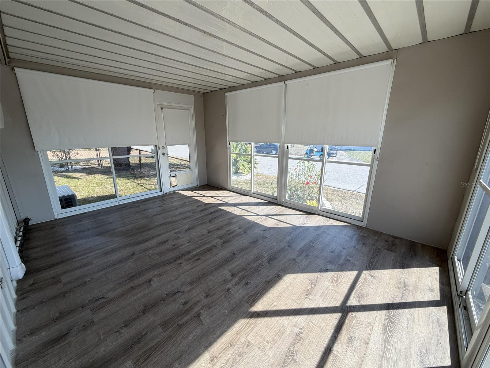 Image 16 of 67 For 5214 Beechmont Avenue