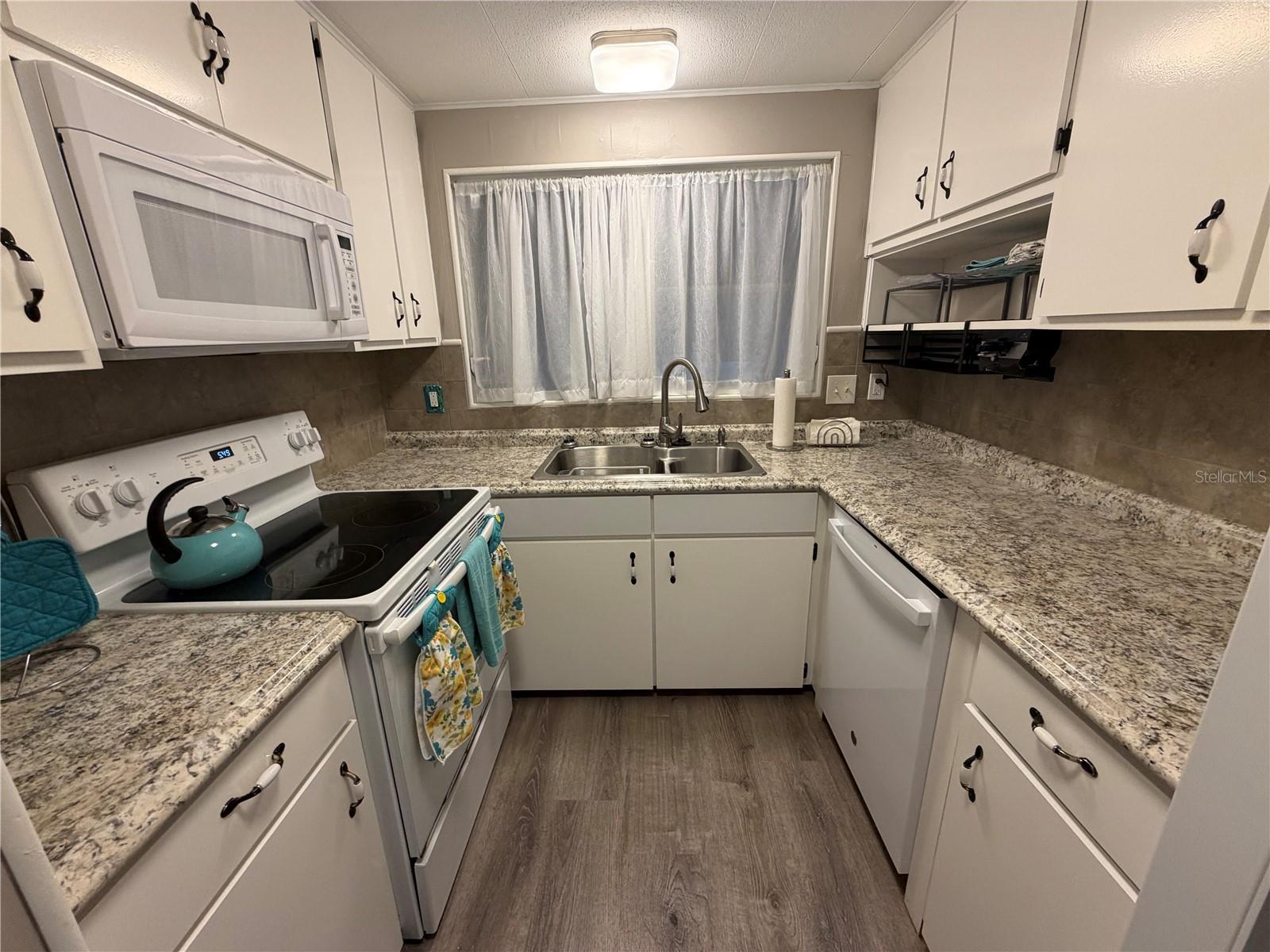 Image 19 of 67 For 5214 Beechmont Avenue