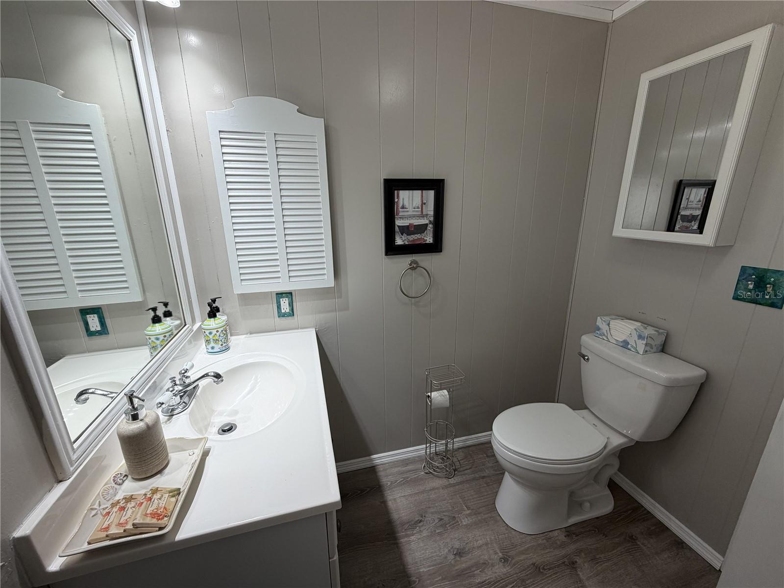 Image 32 of 67 For 5214 Beechmont Avenue