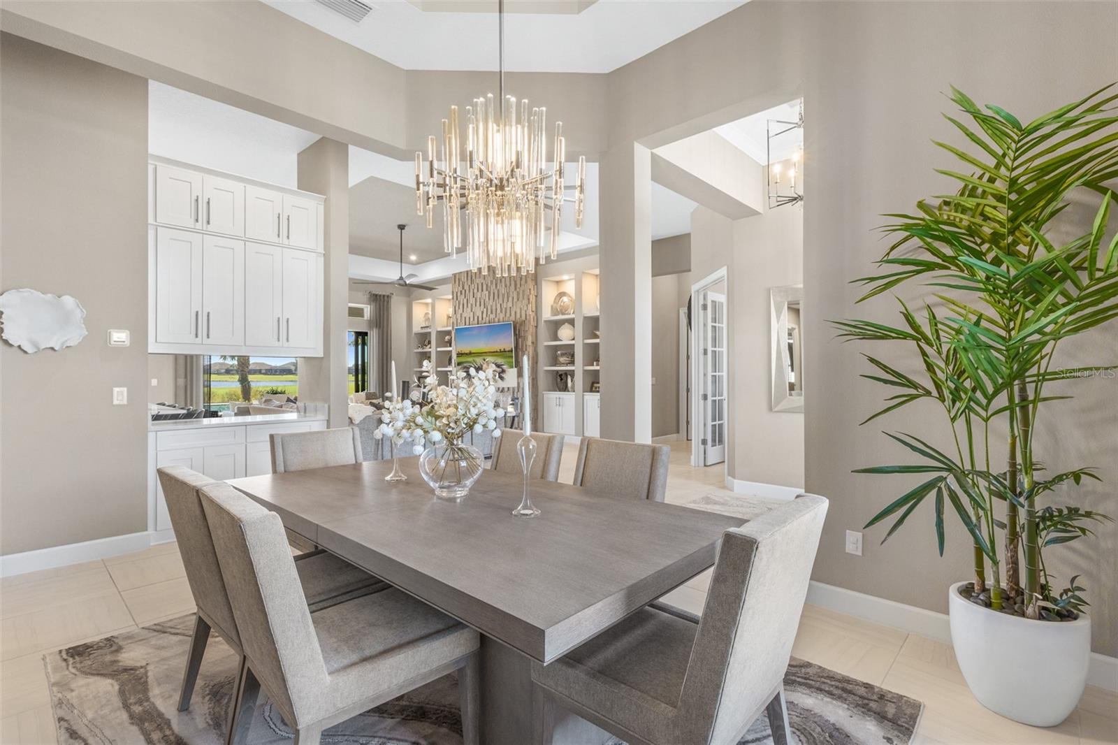 Image 18 of 100 For 15114 Derna Terrace