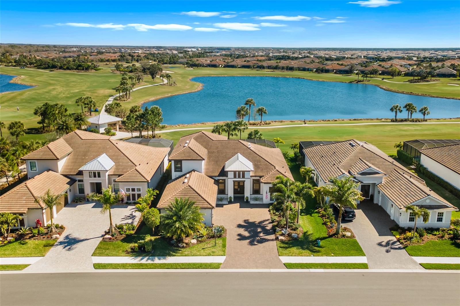 Image 2 of 100 For 15114 Derna Terrace