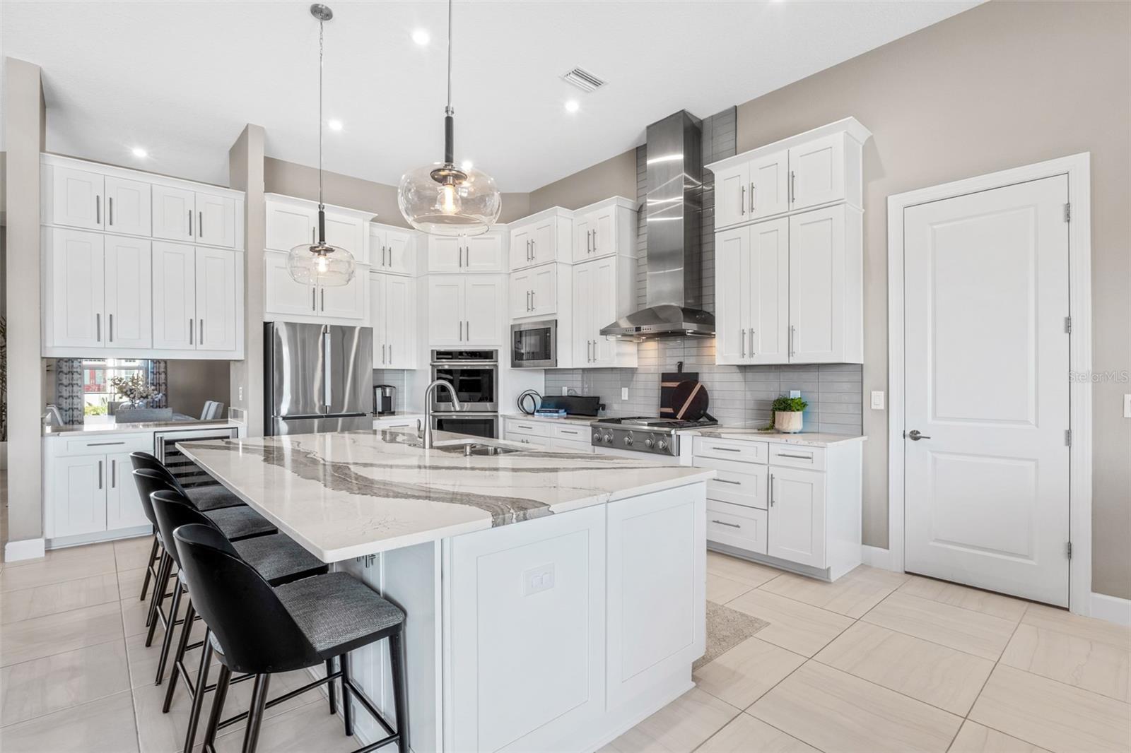 Image 26 of 100 For 15114 Derna Terrace