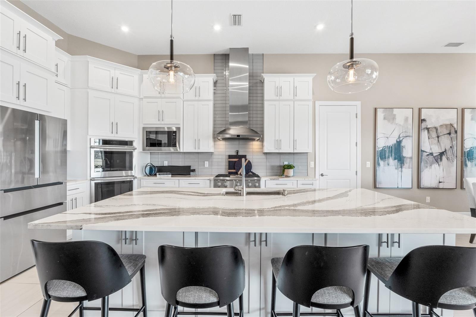 Image 27 of 100 For 15114 Derna Terrace