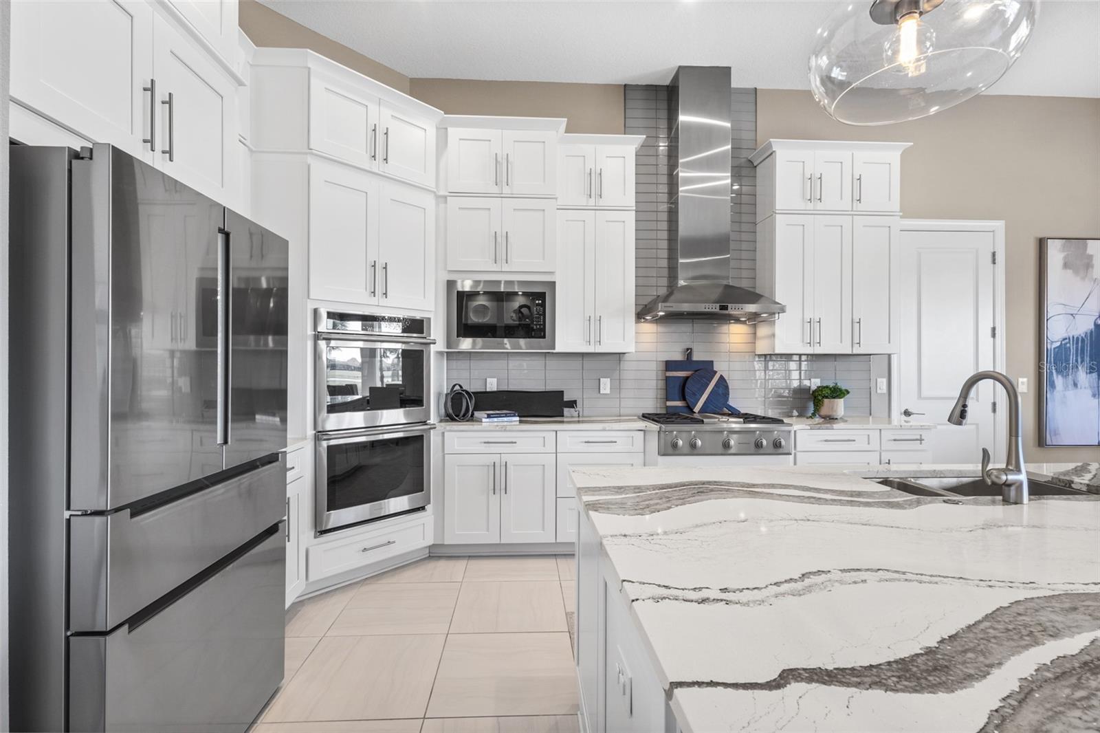 Image 29 of 100 For 15114 Derna Terrace