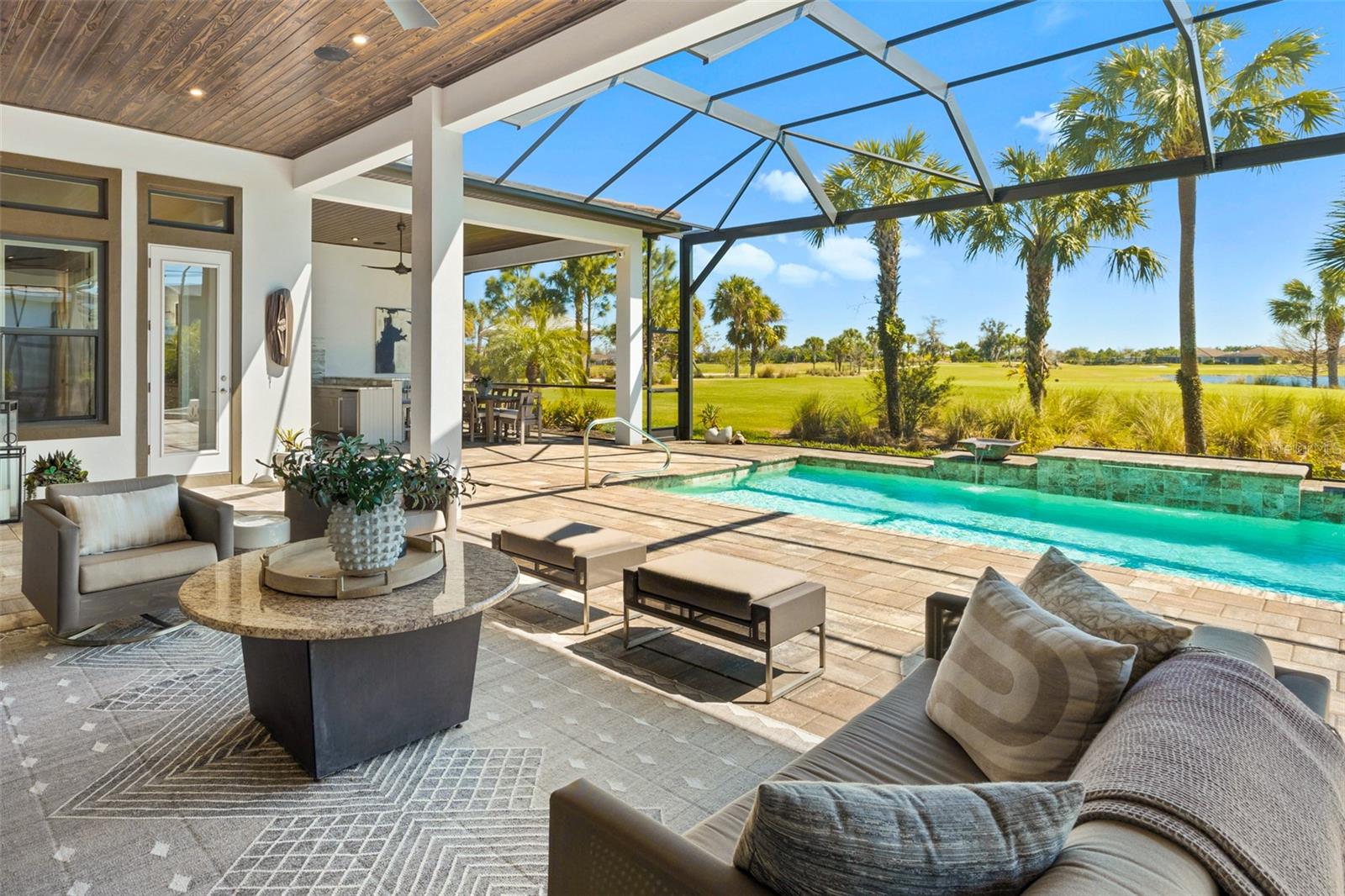 Image 39 of 100 For 15114 Derna Terrace