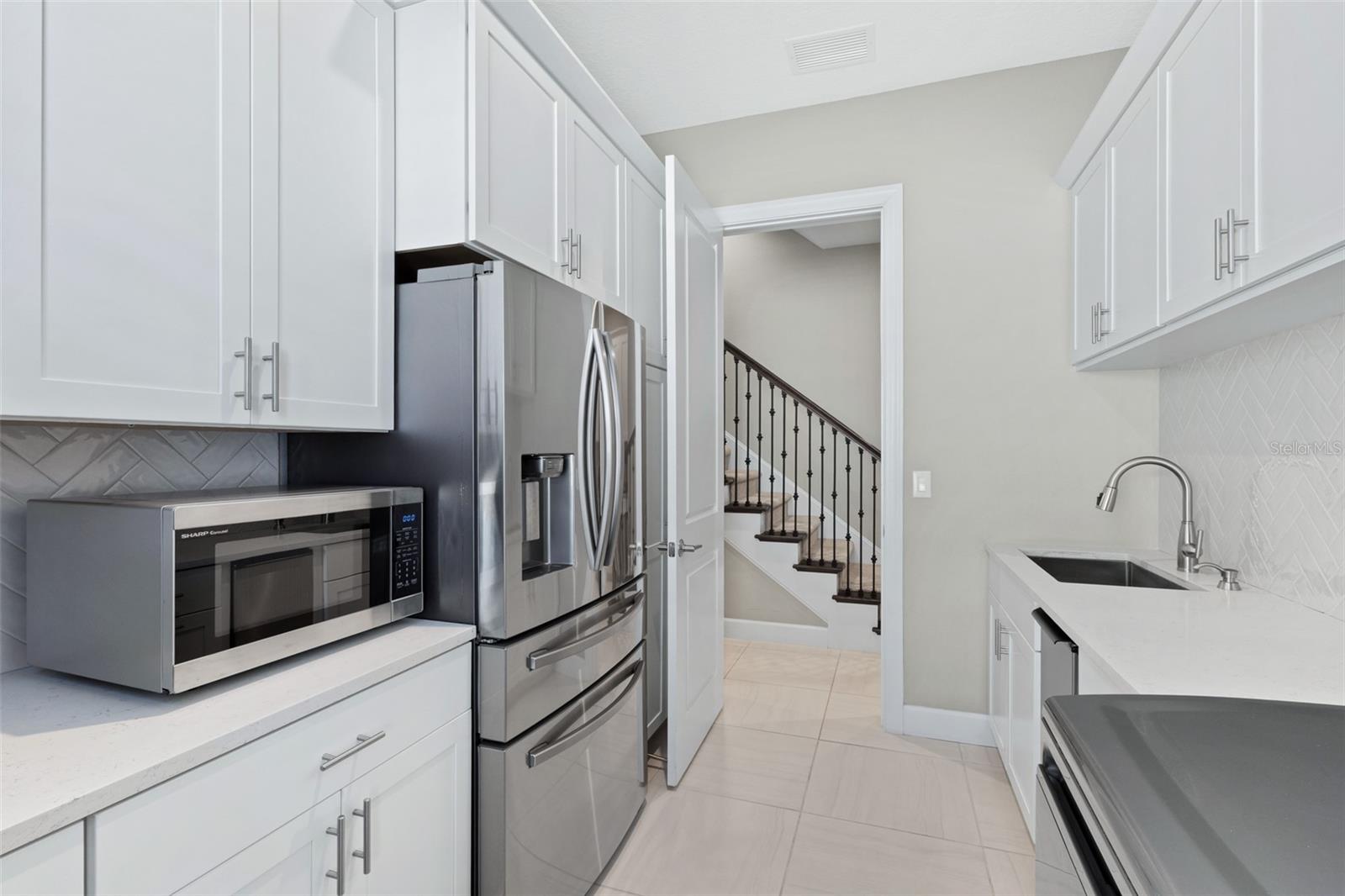 Image 80 of 100 For 15114 Derna Terrace