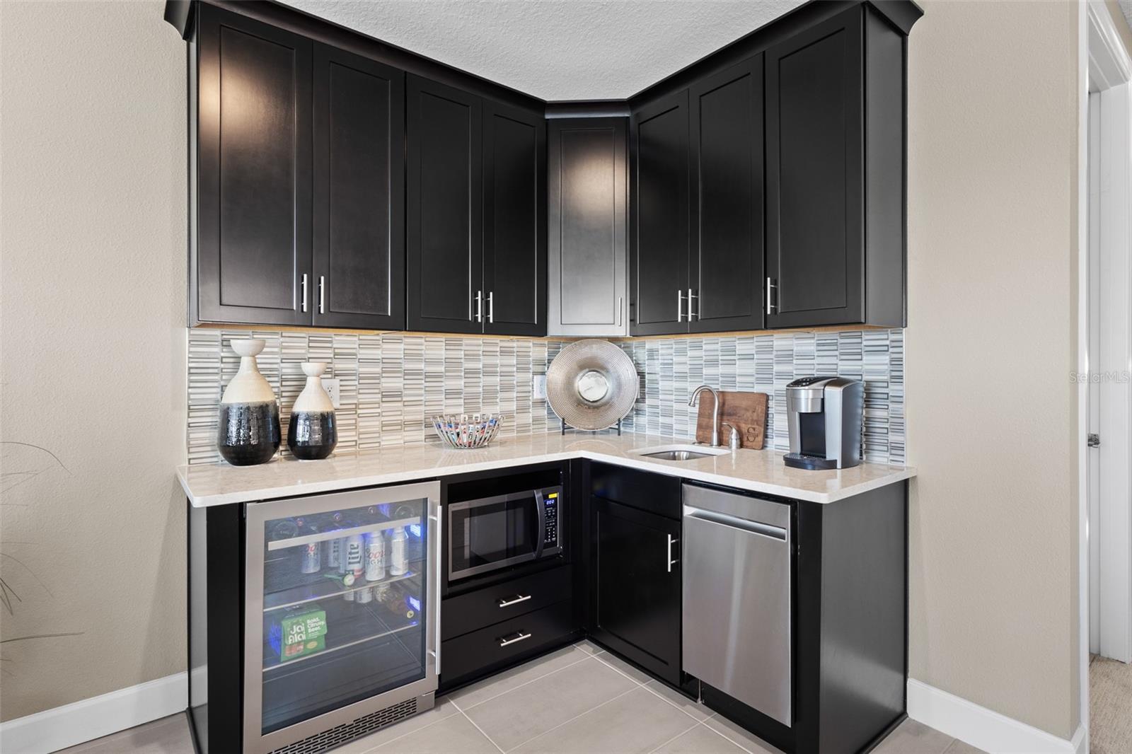 Image 88 of 100 For 15114 Derna Terrace