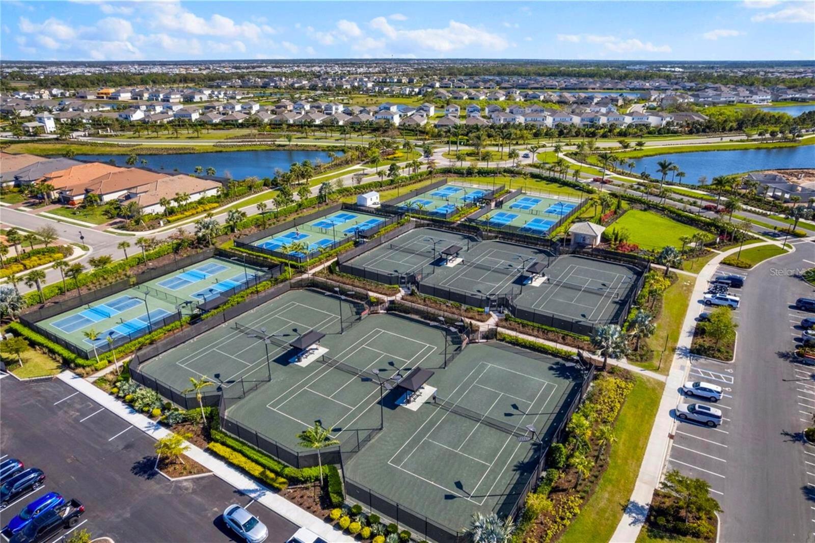 Image 96 of 100 For 15114 Derna Terrace