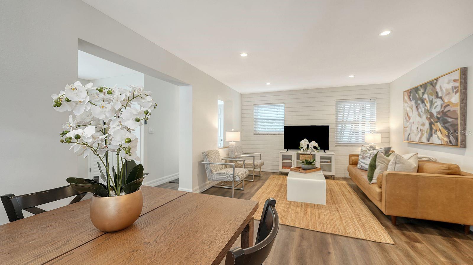 Image 6 of 13 For 662 Calle Del Otono