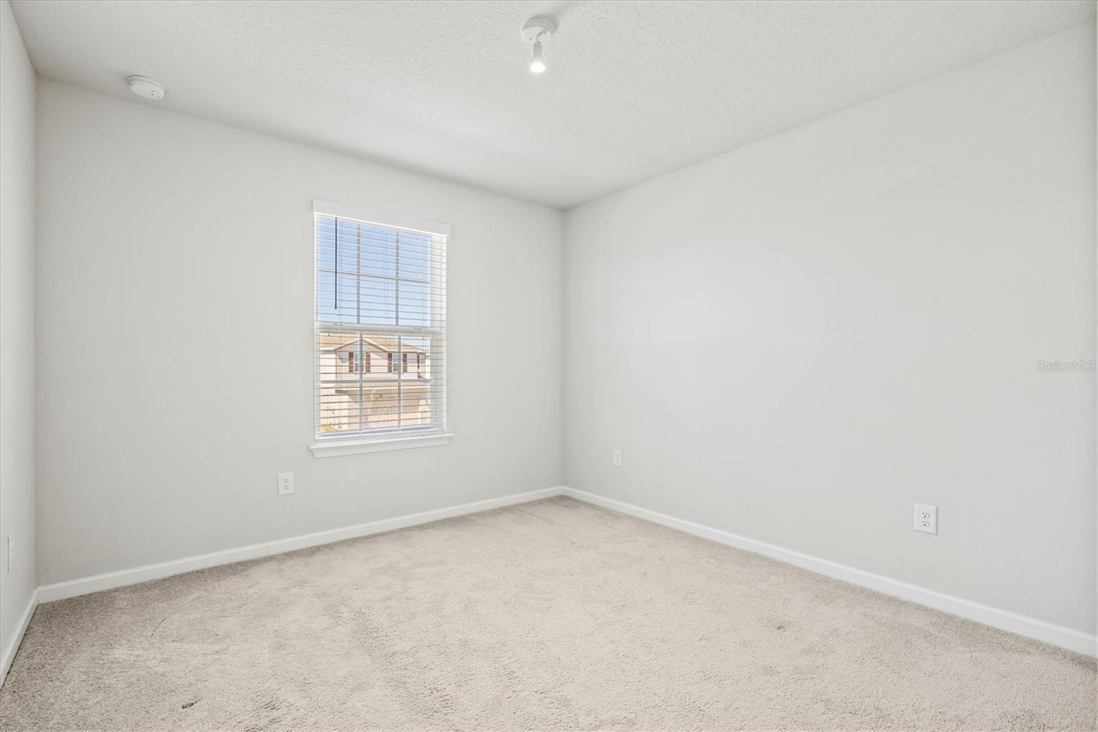 Image 31 of 91 For 5429 Spanish Moss Cove